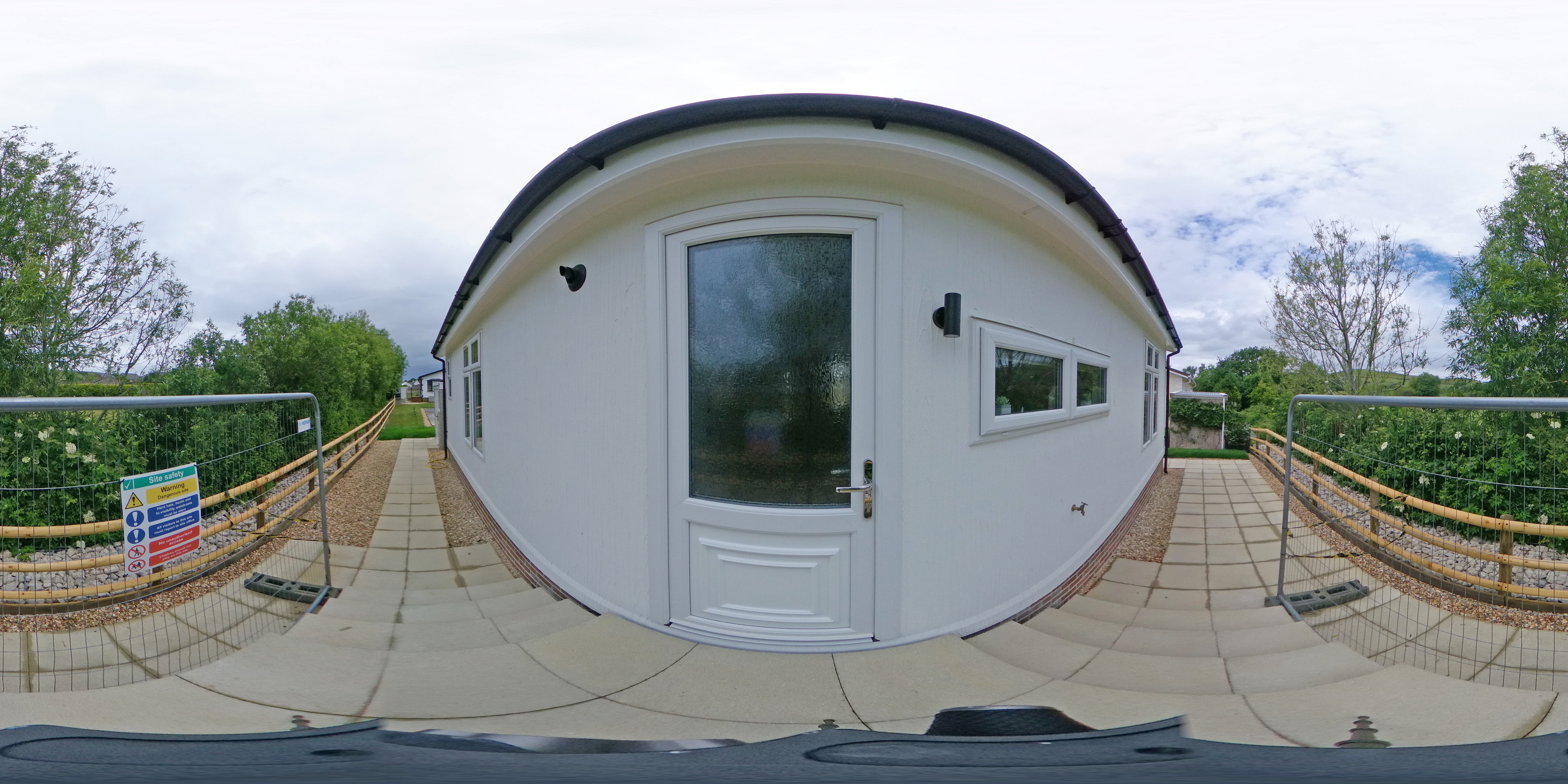 74 Cauldron Barn Farm Park — 360° panorama preview